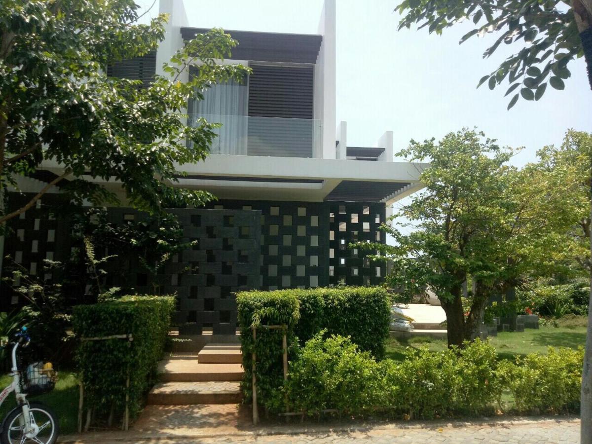 Villas At Oceanami Resort Long Hai Exteriör bild